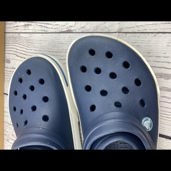 Crocs - Picture 3 of 5